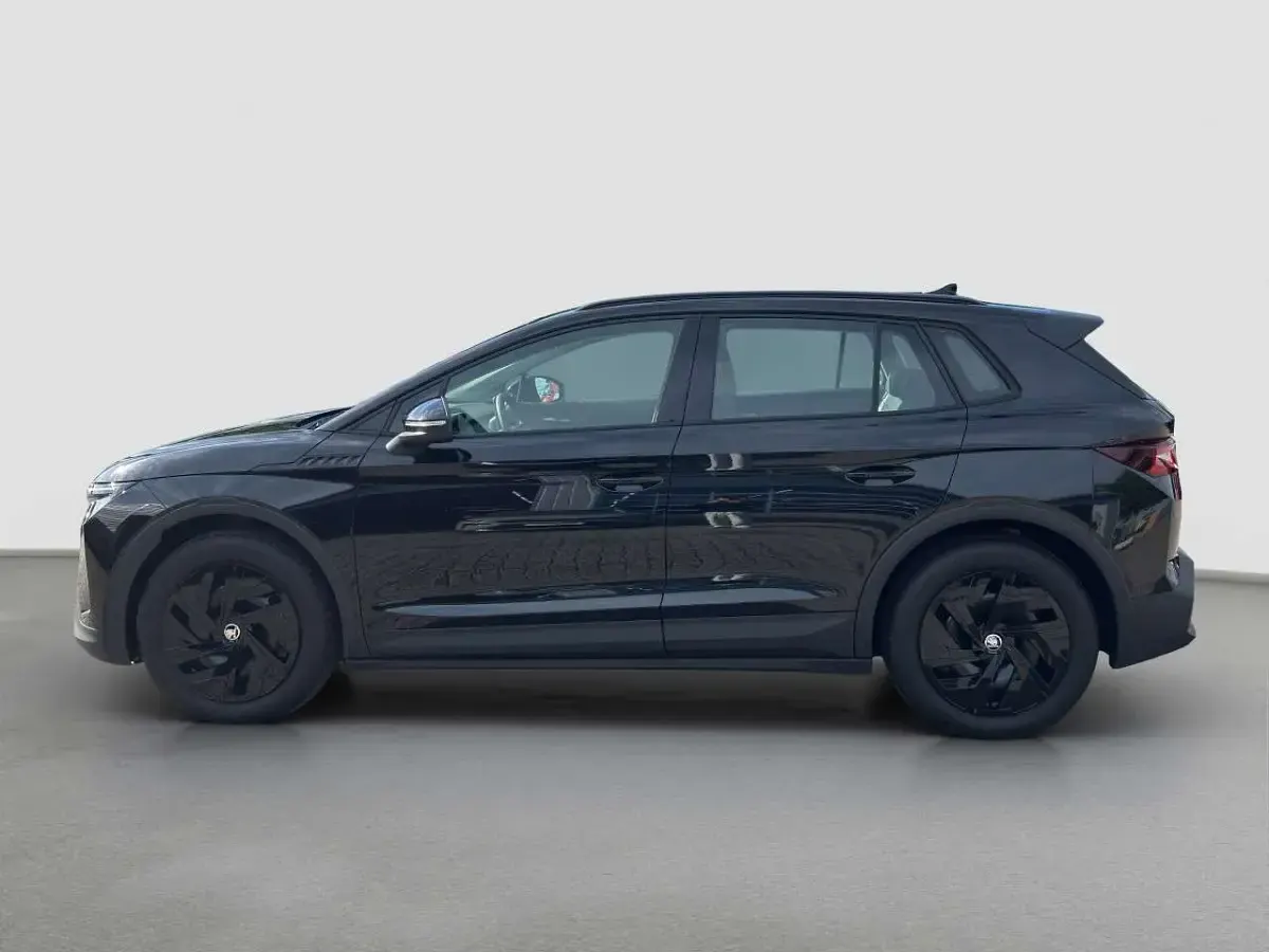 Neu Skoda Elroq Tour 125 kW (170 PS) 2026 Schwarz magic perleffekt SUV