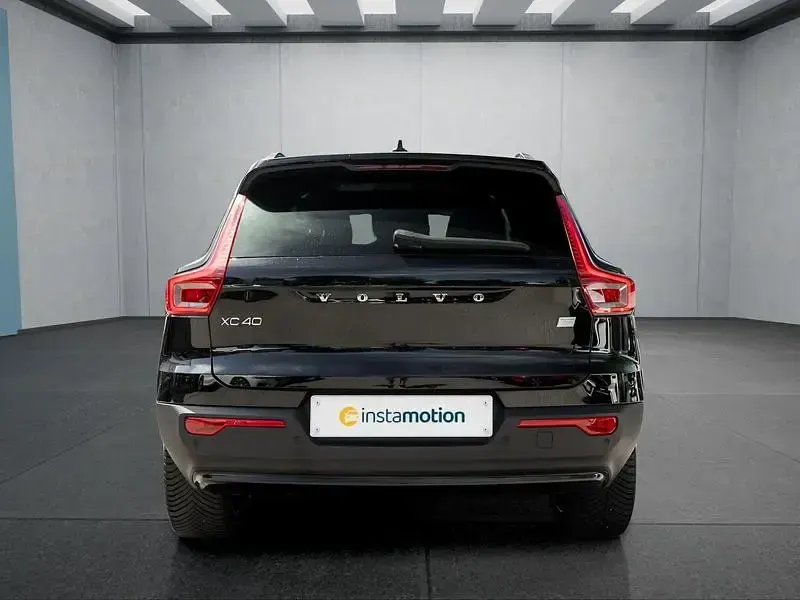 Gebraucht Volvo XC40 300 kW (408 PS) 2023 Schwarz SUV