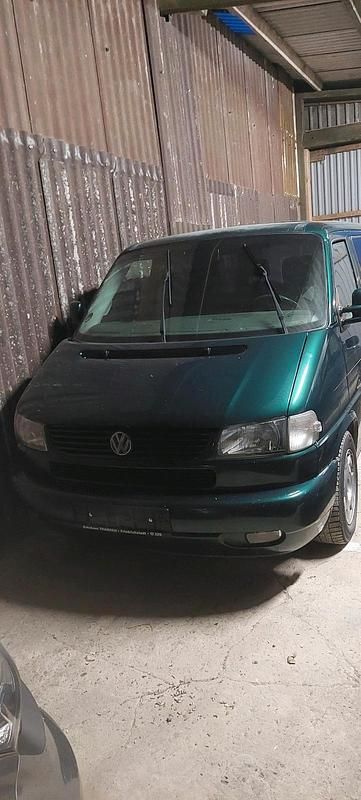 Grün Gebraucht 1996 VW T4 Van | 3.600 € (Superpreis) - Bild 1/4