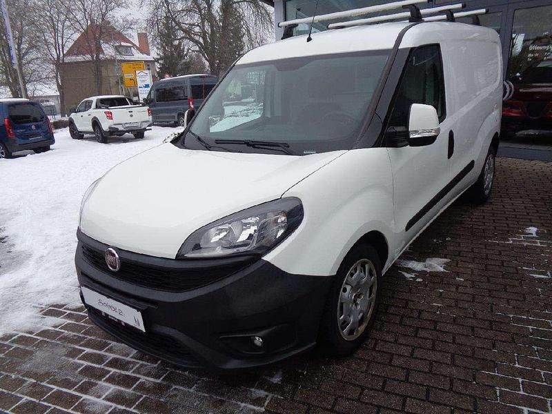 Gebraucht Fiat Doblò 101 PS (74 kW) 2018 Colore esterno (weiß) Van / Kleinbus