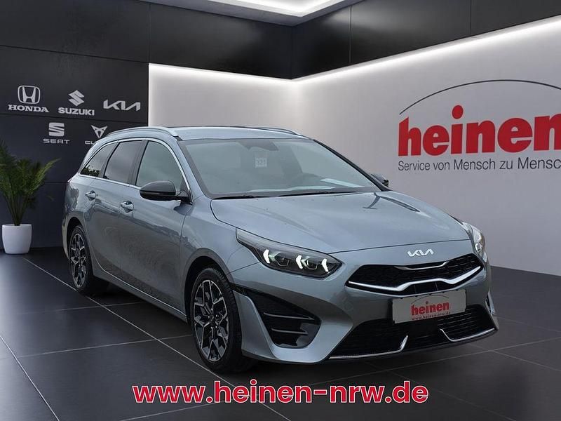 Neu Kia Ceed Sportswagon GT-Line 140 PS (102 kW) 2025 Silber Kombi