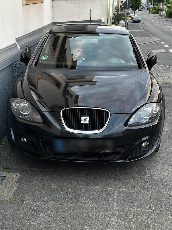 Schwarz Gebraucht 2009 Seat Leon Kleinwagen | 5.499 € (Fairer Preis) - Bild 1/4