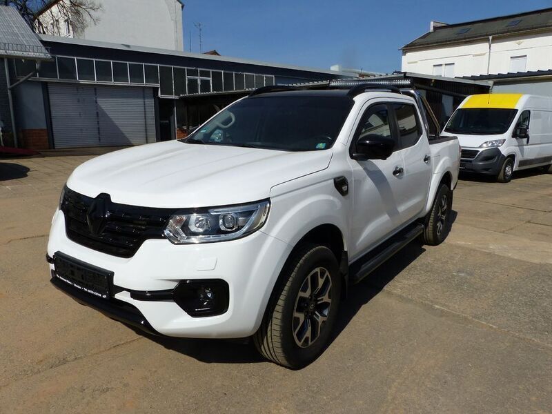 Gebraucht Renault Alaskan Intens 190 PS (139 kW) 2018 Silber Pickup