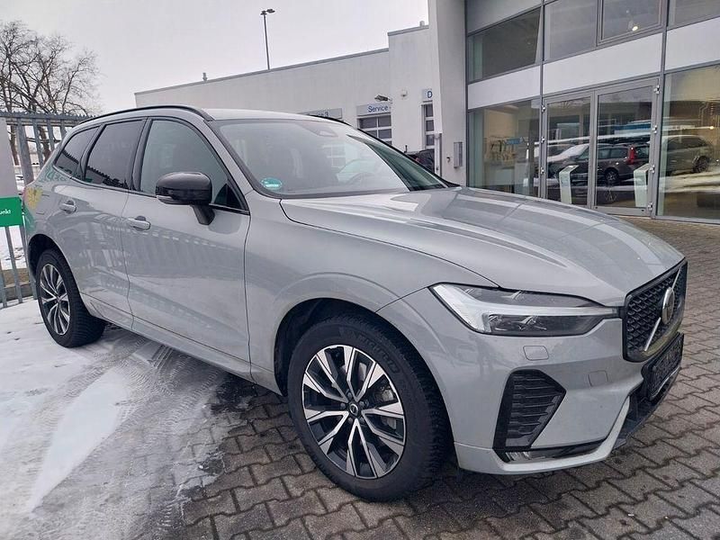 Vapour grey Gebraucht 2024 Volvo XC60 Plus SUV | 43.990 € (Fairer Preis) - Bild 1/4