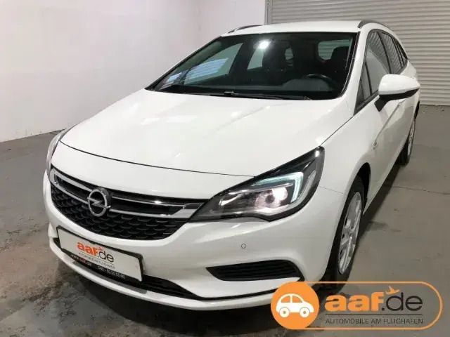 Weiß Gebraucht 2017 Opel Astra Edition Kombi | 7.450 € (Superpreis) - Bild 1/4
