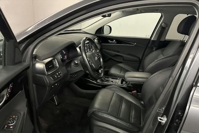 Gebraucht Kia Sorento Platinum Edition 200 PS (147 kW) 2019 Grau SUV
