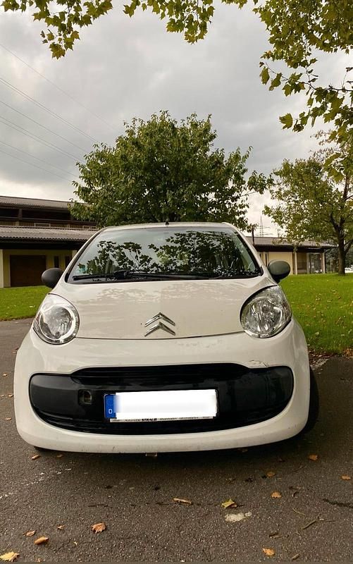 Weiß Gebraucht 2007 Citroën C1 Kleinwagen | 899 € - Bild 1/4