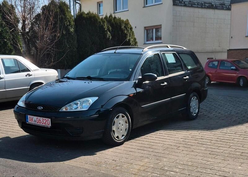 Schwarz Gebraucht 2004 Ford Focus Kombi | 499 € (Superpreis) - Bild 1/4