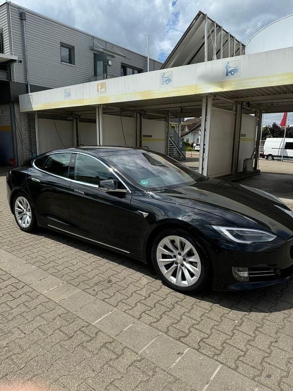 Gebraucht Tesla Model S 244 kW (332 PS) 2018 Schwarz Kleinwagen