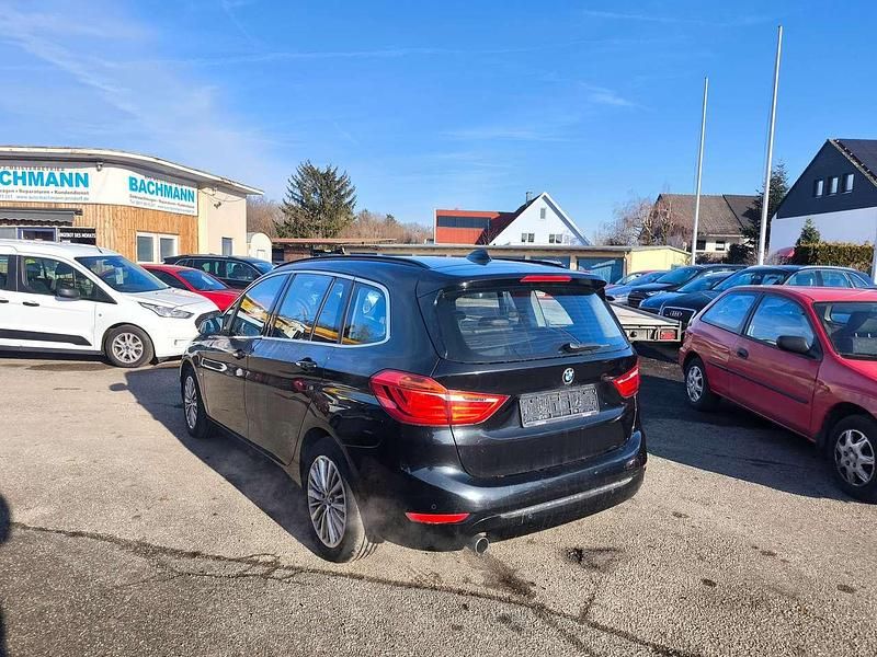 Gebraucht BMW 218 Luxury Line 150 PS (110 kW) 2015 Black sapphire metallic Van / Kleinbus