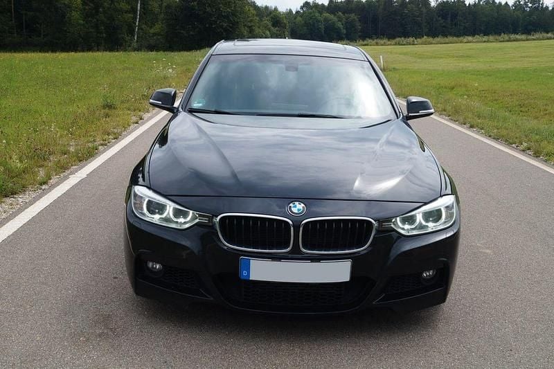 Gebraucht BMW 335 M Sport 306 PS (225 kW) 2012 Schwarz Limousine