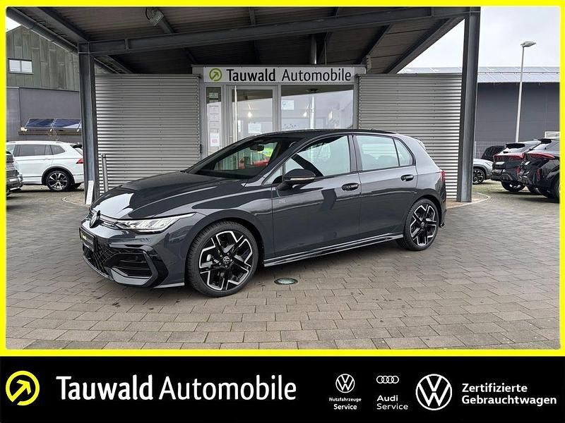 Grau Neu 2025 VW Golf R-line Limousine | 31.950 € (Etwas zu teuer) - Bild 1/4