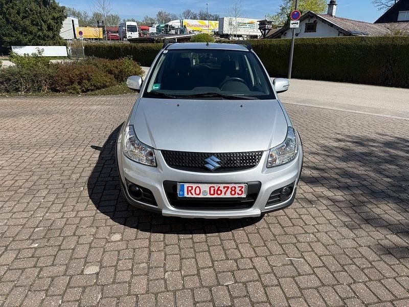 Gebraucht Suzuki SX4 135 PS (99 kW) 2012 Grau Limousine