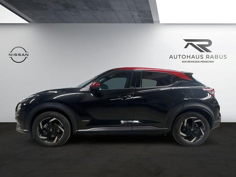 Gebraucht Nissan Juke 143 PS (105 kW) 2024 Black metallic/dach fuji sunset red (metallic) SUV