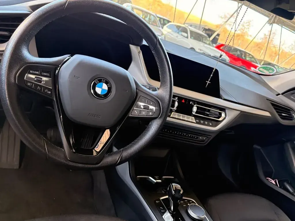 Gebraucht BMW 116 116 PS (85 kW) 2021 Schwarz Kleinwagen