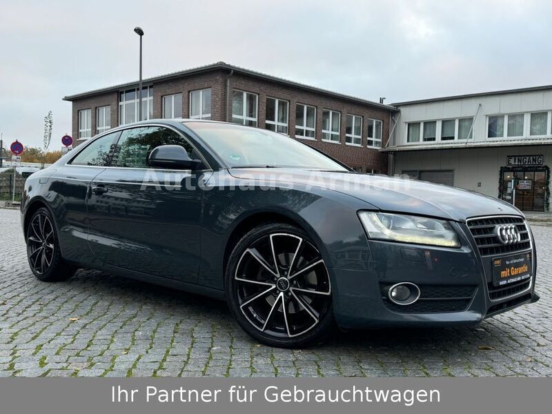 Grau Gebraucht 2009 Audi A5 Sport Coupé | 6.990 € (Fairer Preis) - Bild 1/4