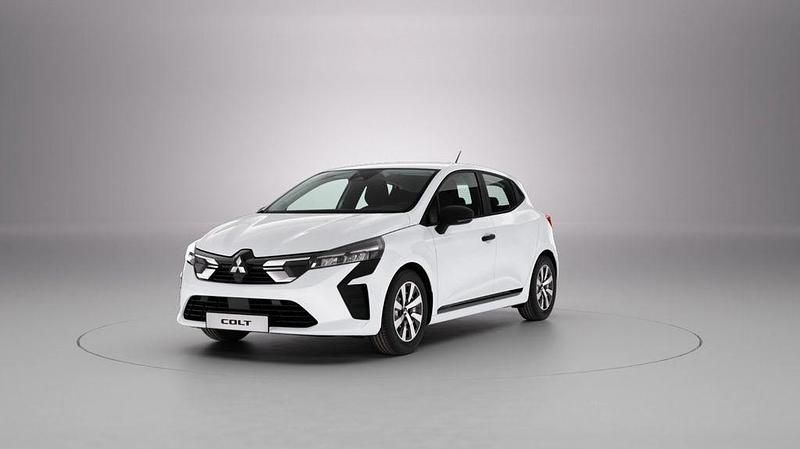 Second-hand Mitsubishi Colt Basis 67 CP (49 kW) 2024 Alb Berlinǎ