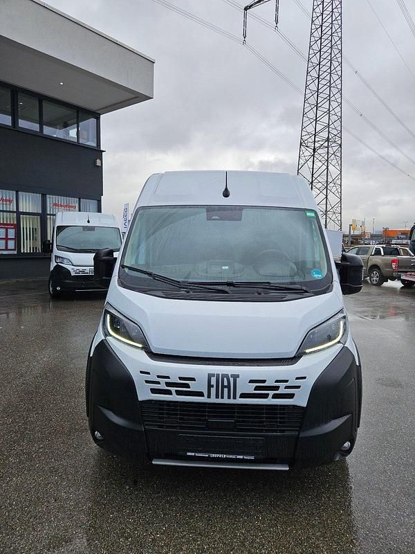 Gebraucht Fiat Ducato 180 PS (132 kW) 2024 Weiß Van