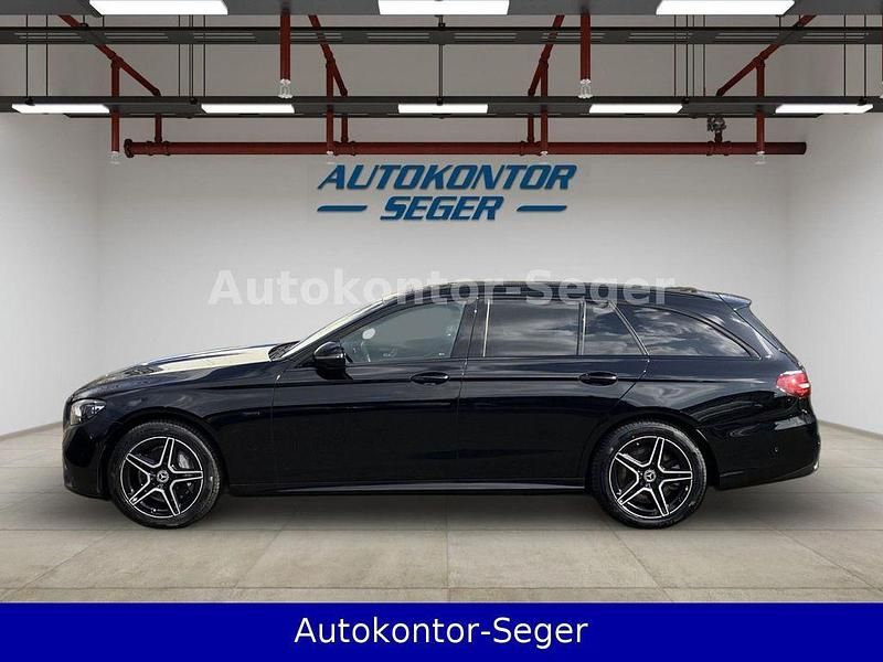 Gebraucht Mercedes E300 AMG 194 PS (142 kW) 2020 Schwarz Limousine
