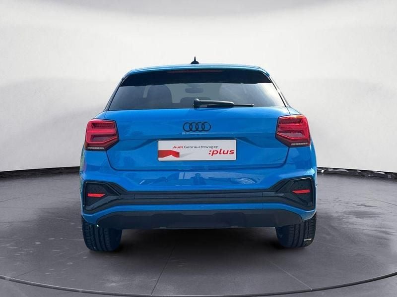 Gebraucht Audi Q2 S-Line 150 PS (110 kW) 2022 Blau SUV