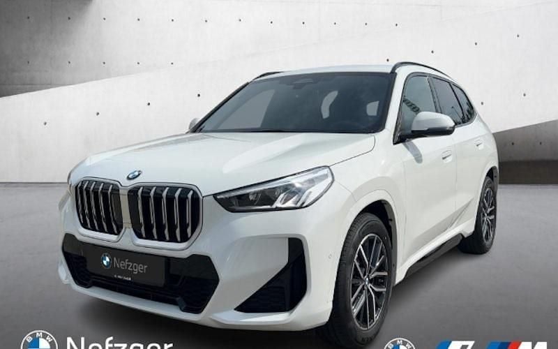 Weiß Neu 2025 BMW X1 Luxury Line SUV | 49.940 € (Fairer Preis) - Bild 1/4
