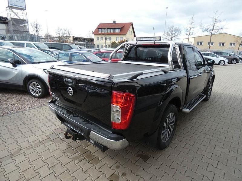 Gebraucht Nissan Navara N-Connecta 163 PS (119 kW) 2016 Schwarz Pickup