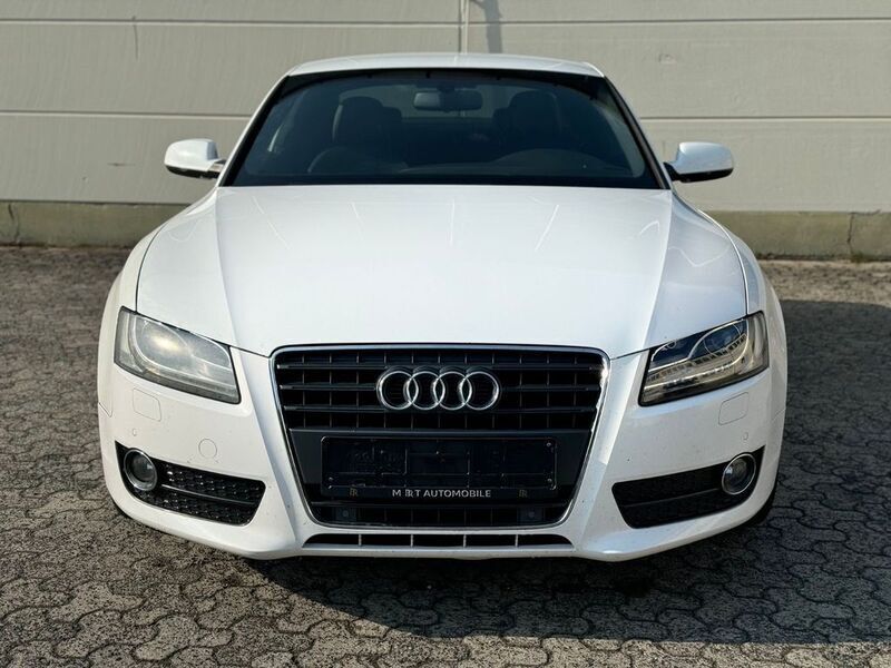 Weiß Gebraucht 2010 Audi A5 S-Line Coupé | 7.500 € (Fairer Preis) - Bild 1/4
