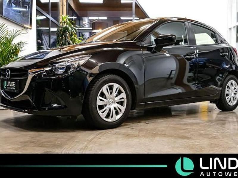 Schwarz Gebraucht 2016 Mazda 2 Limousine | 10.900 € (Fairer Preis) - Bild 1/4