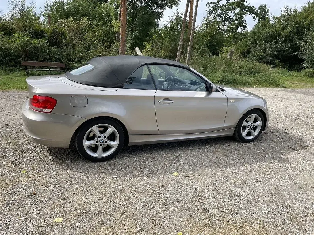 Gebraucht BMW 120 Cabriolet Advantage 170 PS (125 kW) 2013 Beige Cabrio