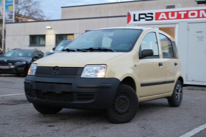 Gelb Gebraucht 2009 Fiat Panda Active Limousine | 1.200 € (Superpreis) - Bild 1/4