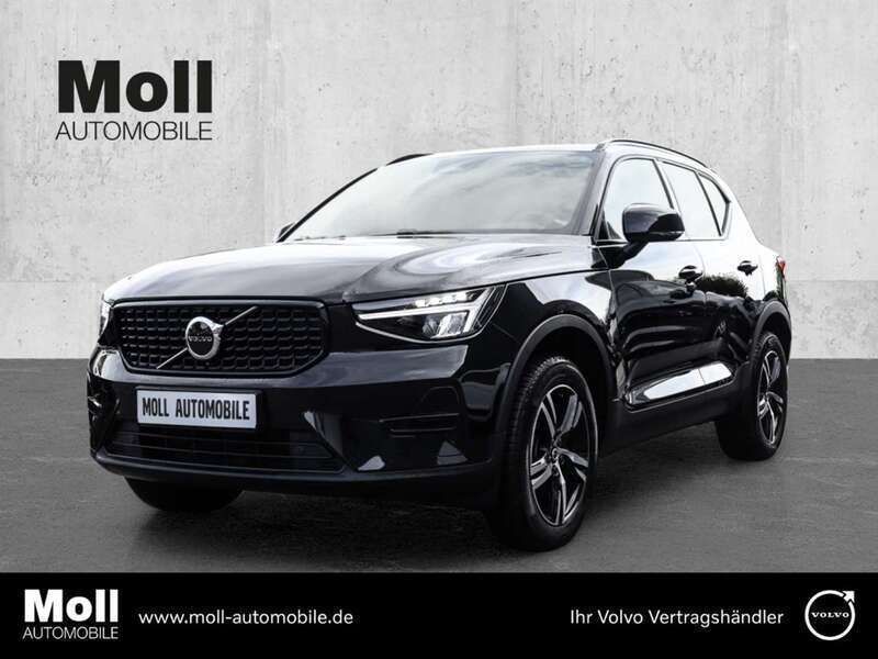 Schwarz Gebraucht 2023 Volvo XC40 Plus SUV | 33.950 € (Guter Preis) - Bild 1/4