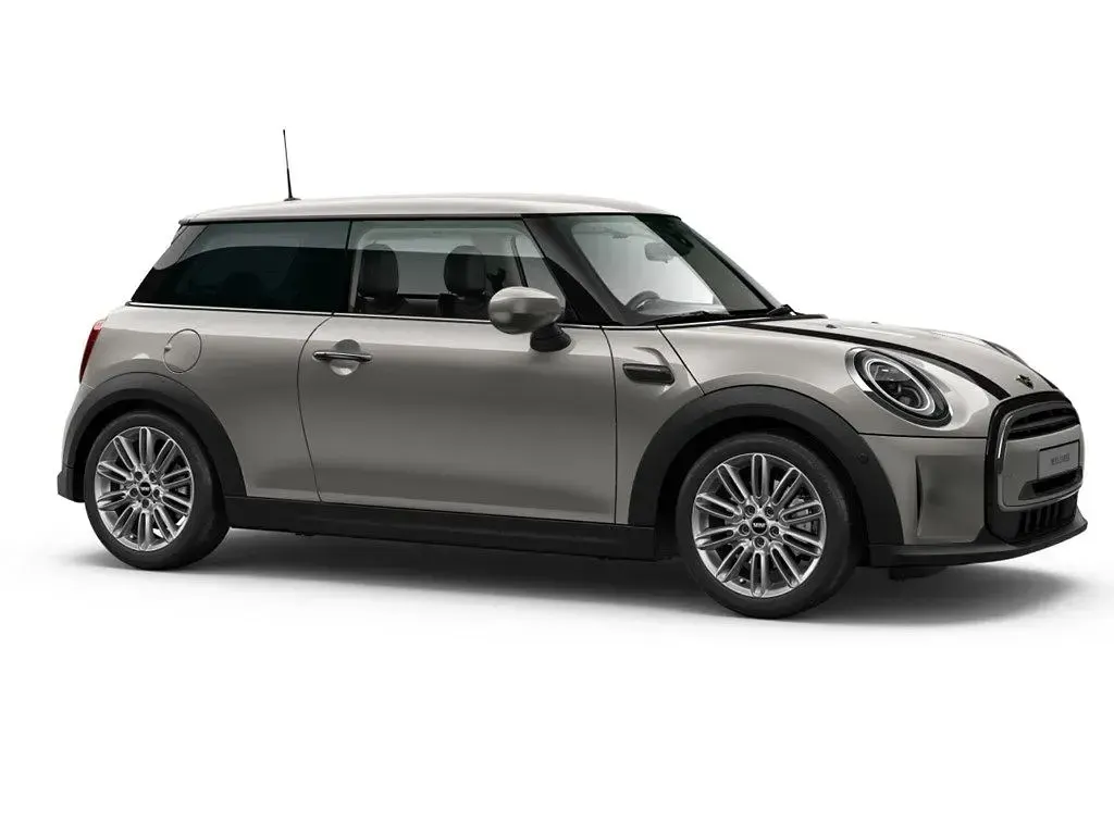 Używany Mini Cooper 136 KM (100 kW) 2023 Srebrny Hatchback
