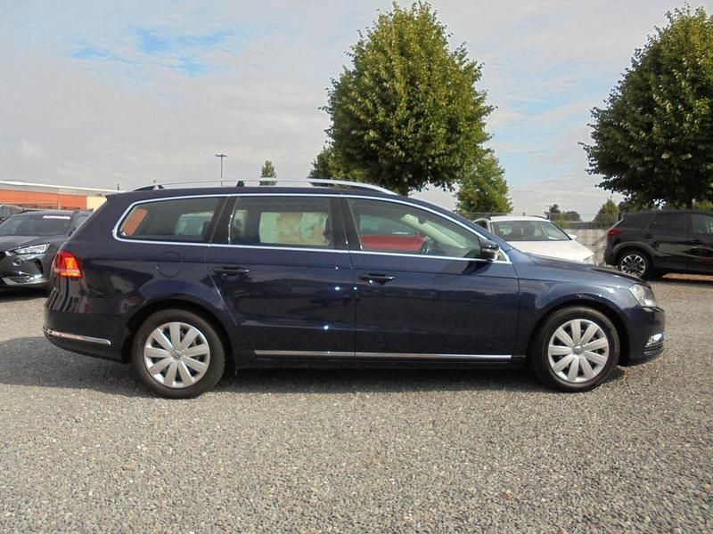 Gebraucht VW Passat S 211 PS (155 kW) 2011 Blau Kombi