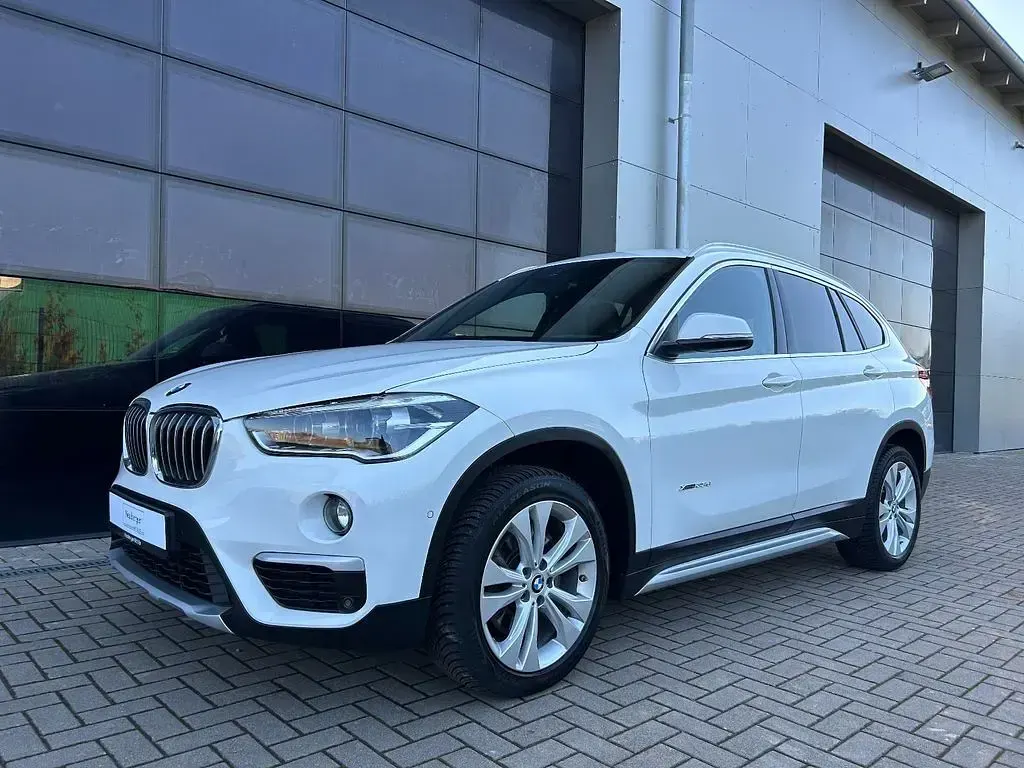 Gebraucht BMW X1 xLine 231 PS (169 kW) 2017 Weiß SUV