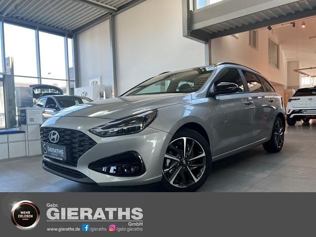 Silber Gebraucht 2024 Hyundai i30 Kombi | 21.990 € (Guter Preis) - Bild 1/4