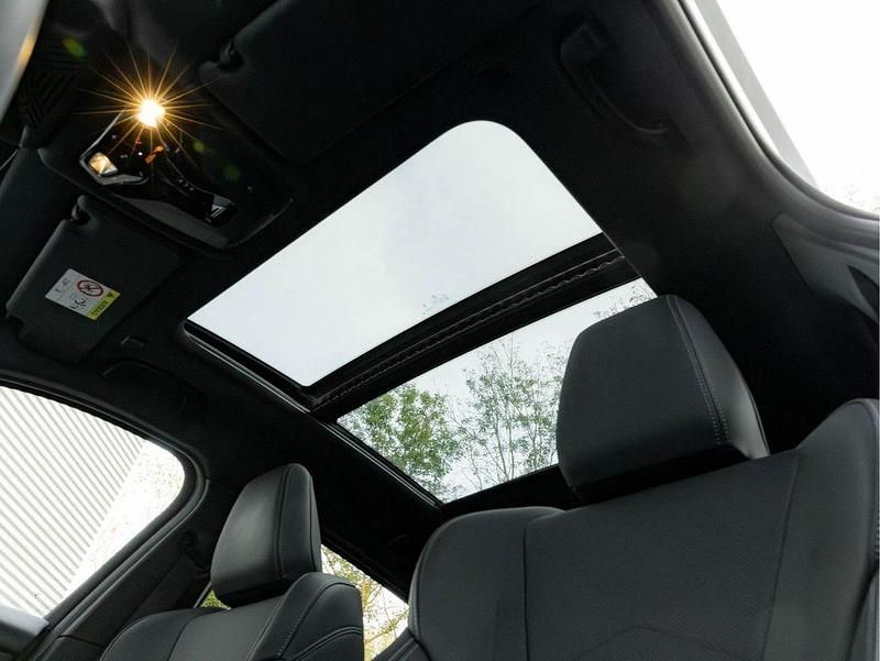 Gebraucht BMW M135 Performance 300 PS (220 kW) 2024 Weiss Kleinwagen