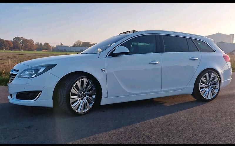 Gebraucht Opel Insignia OPC 170 PS (125 kW) 2017 Weiß Kombi