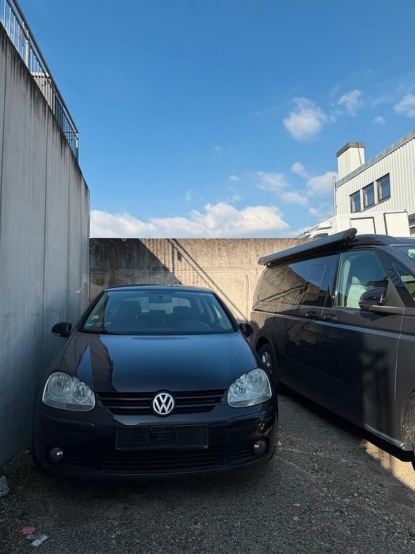 Gebraucht VW Golf V 75 PS (55 kW) 2006 Schwarz Kleinwagen