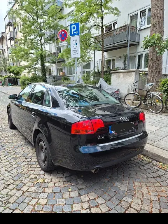 Gebraucht Audi A4 102 PS (75 kW) 2006 Schwarz Limousine