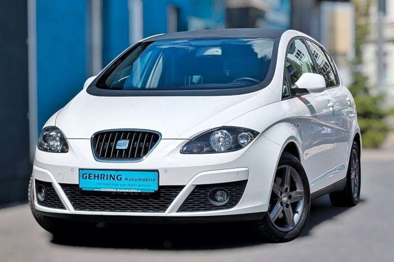 Weiß Gebraucht 2014 Seat Altea 4You Van / Kleinbus | 5.990 € (Fairer Preis) - Bild 1/3