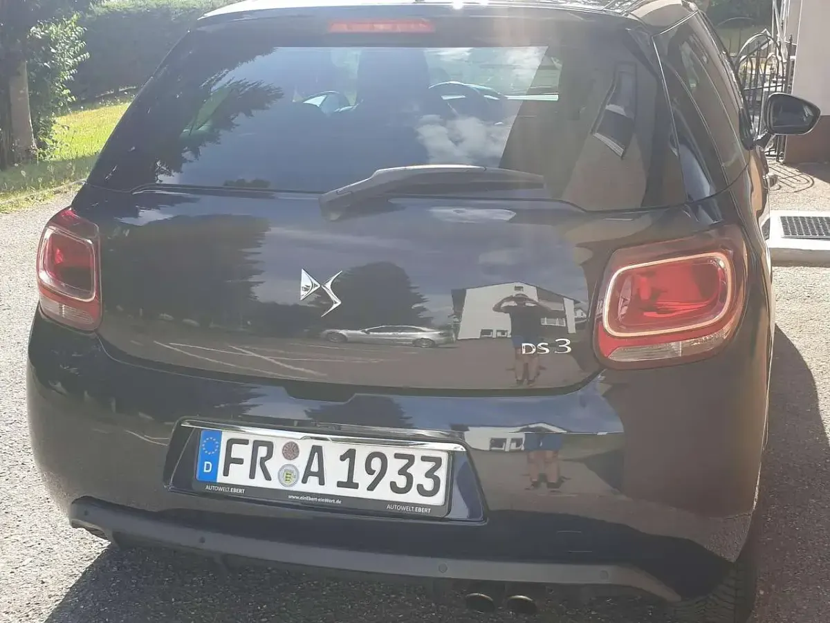 Gebraucht Citroën DS3 PureTech 131 PS (96 kW) 2016 Blau Kleinwagen