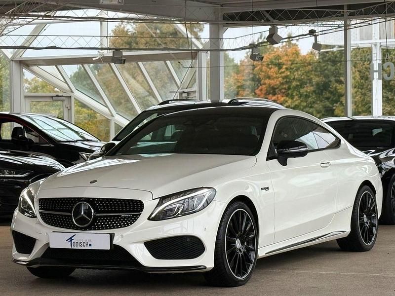 Weiß Gebraucht 2017 Mercedes C43 AMG AMG Coupé | 36.480 € (Fairer Preis) - Bild 1/4