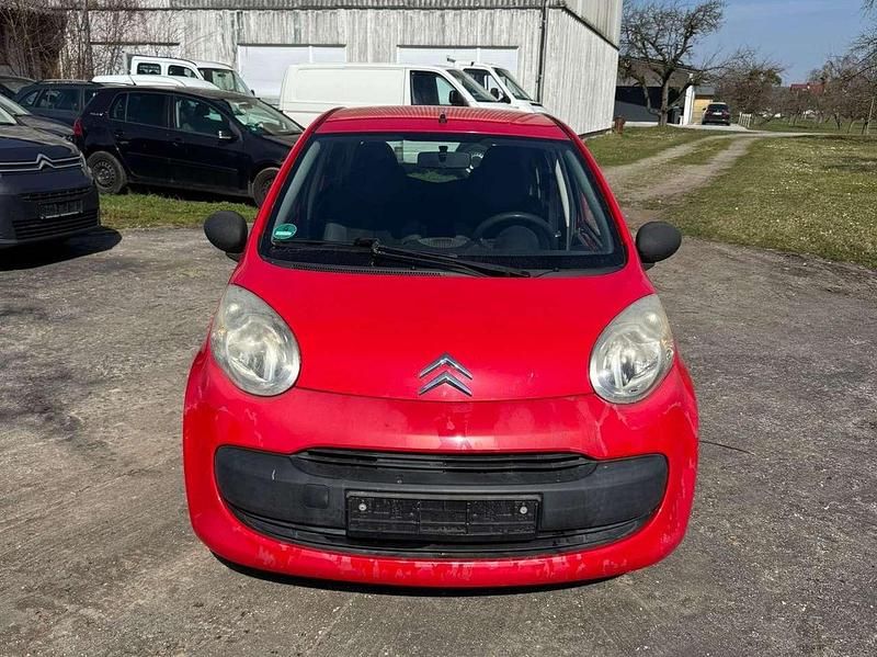 Gebraucht Citroën C1 Advance 68 PS (50 kW) 2008 Zu lackieren rot 3p0/deckende Kleinwagen