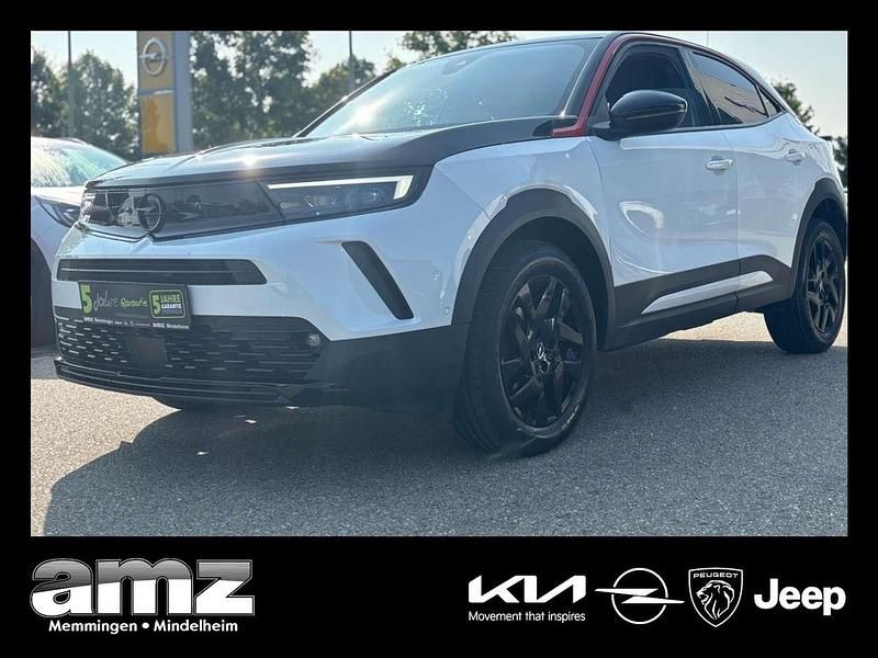 Jade weiss/arktis weiss Gebraucht 2022 Opel Mokka GS Line SUV | 17.980 € (Fairer Preis) - Bild 1/4