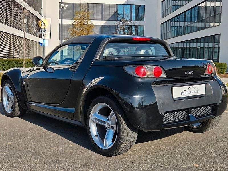 Gebraucht Smart Roadster 61 PS (44 kW) 2004 Schwarz Cabrio