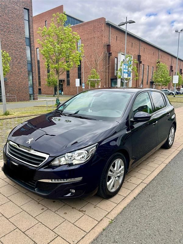 Gebraucht Peugeot 308 120 PS (88 kW) 2015 Blau Limousine