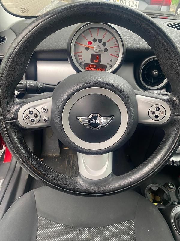 Gebraucht Mini ONE 97 PS (71 kW) 2008 Rot Kleinwagen