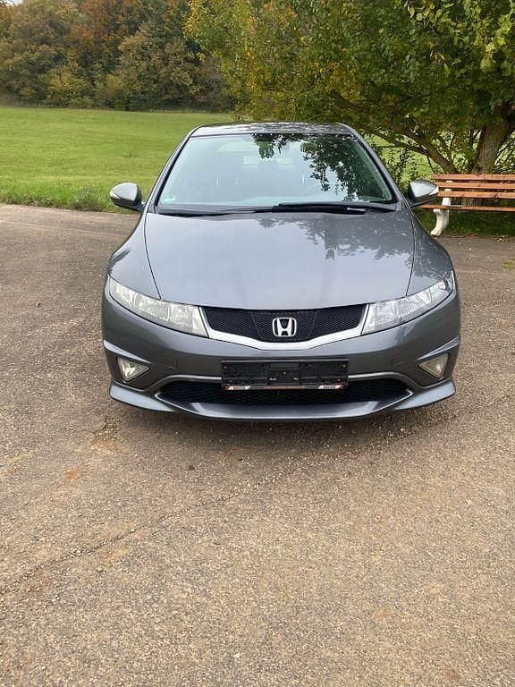 Grau Gebraucht 2009 Honda Civic Type S Limousine | 4.400 € (Fairer Preis) - Bild 1/4