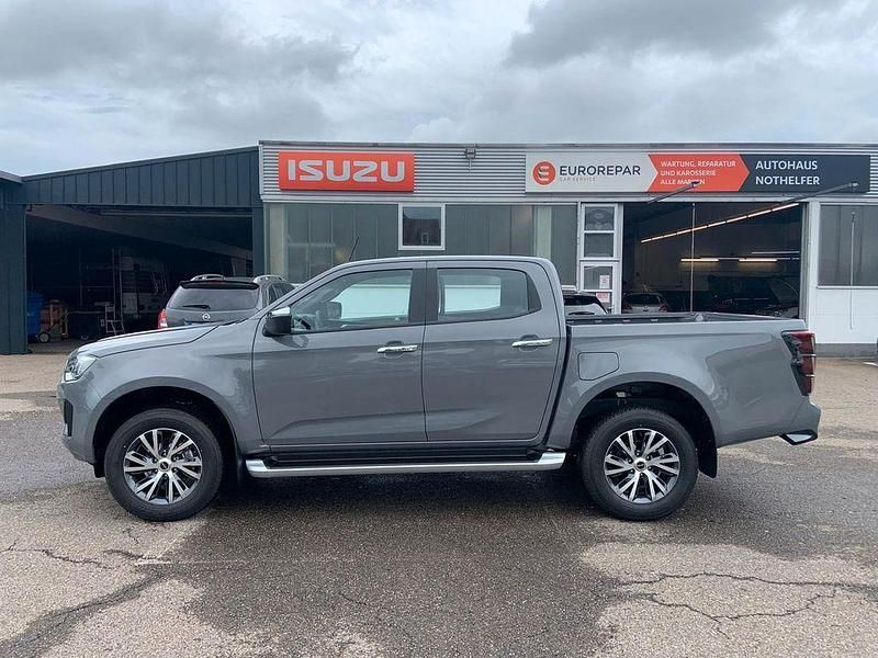 Neu Isuzu D-Max 200 PS (147 kW) 2025 Grau Pickup