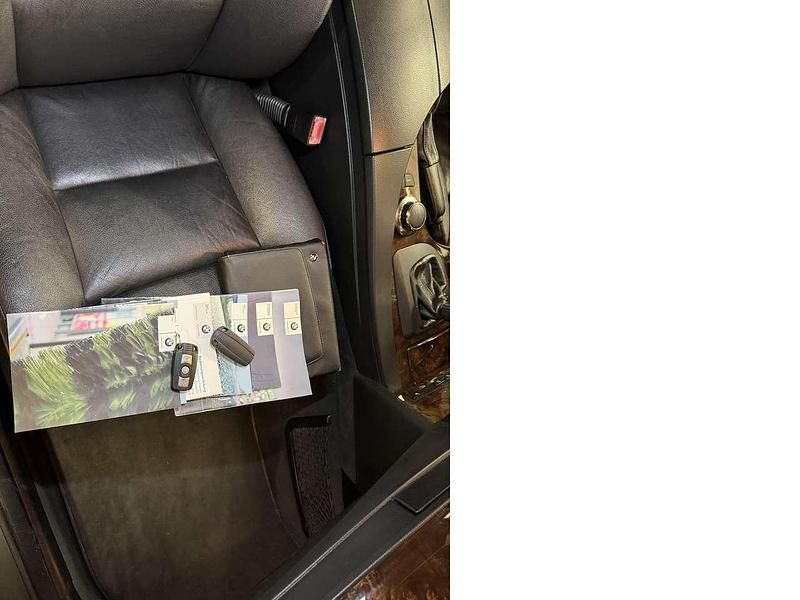 Gebraucht BMW 530 Performance 231 PS (169 kW) 2006 Saphirschwarz Kombi